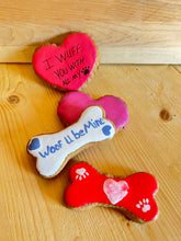 Load image into Gallery viewer, Valentine Cookies