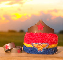 Load image into Gallery viewer, Super Hero Cake